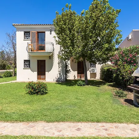 Lägenhetshotell Le Dimore Di Budoni