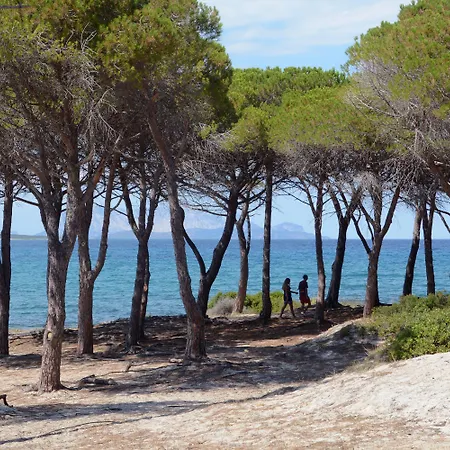 Lägenhetshotell Le Dimore Di Budoni